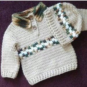 Green and cream sweater with cap